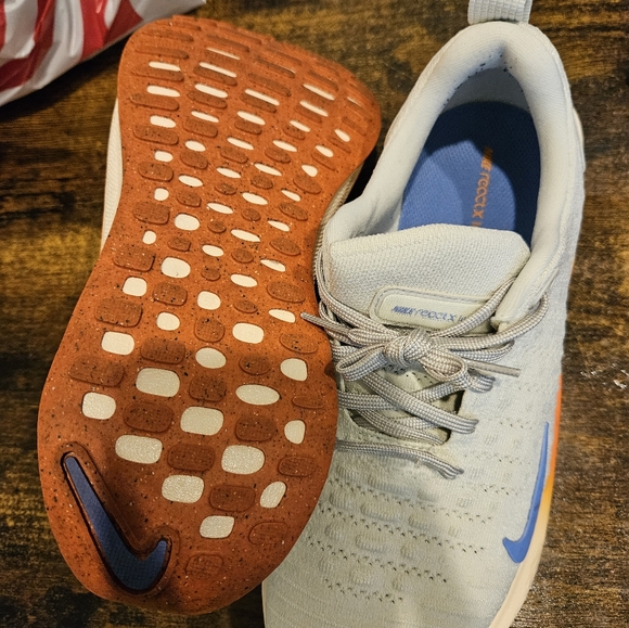 Women's Nike Infinity run 4 - Picture 2 of 4